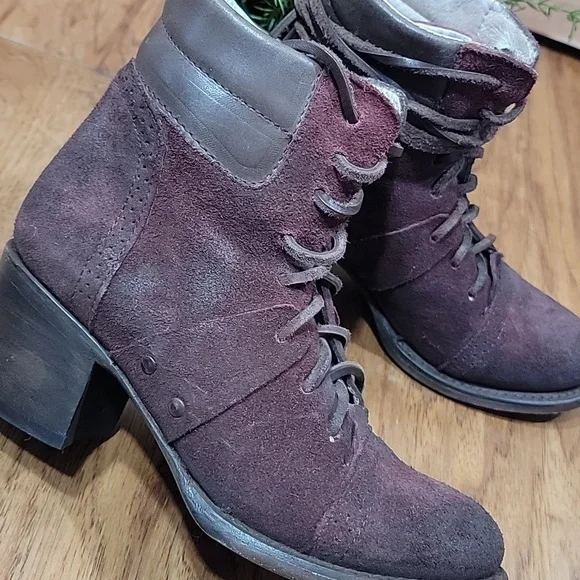 Freebird By Steven Cage in Burgundy 6 - Picture 12 of 14